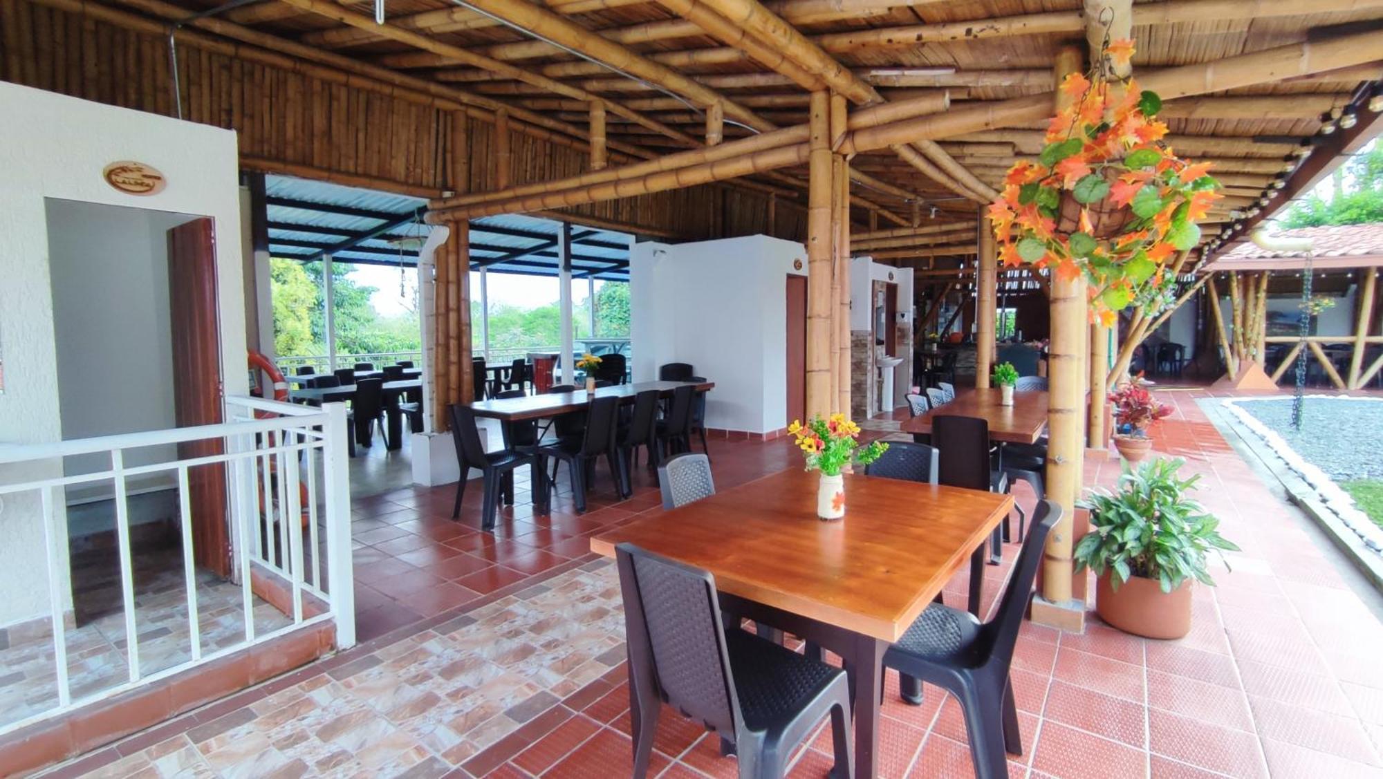 Finca Hotel La Linda Quimbaya Exterior photo